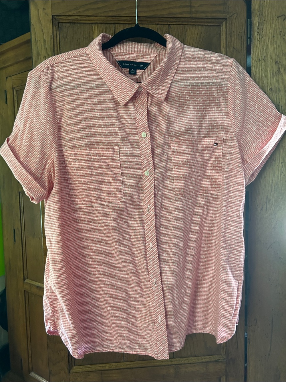 Tommy Hilfiger Short Sleeve Button-Up in Coral and White